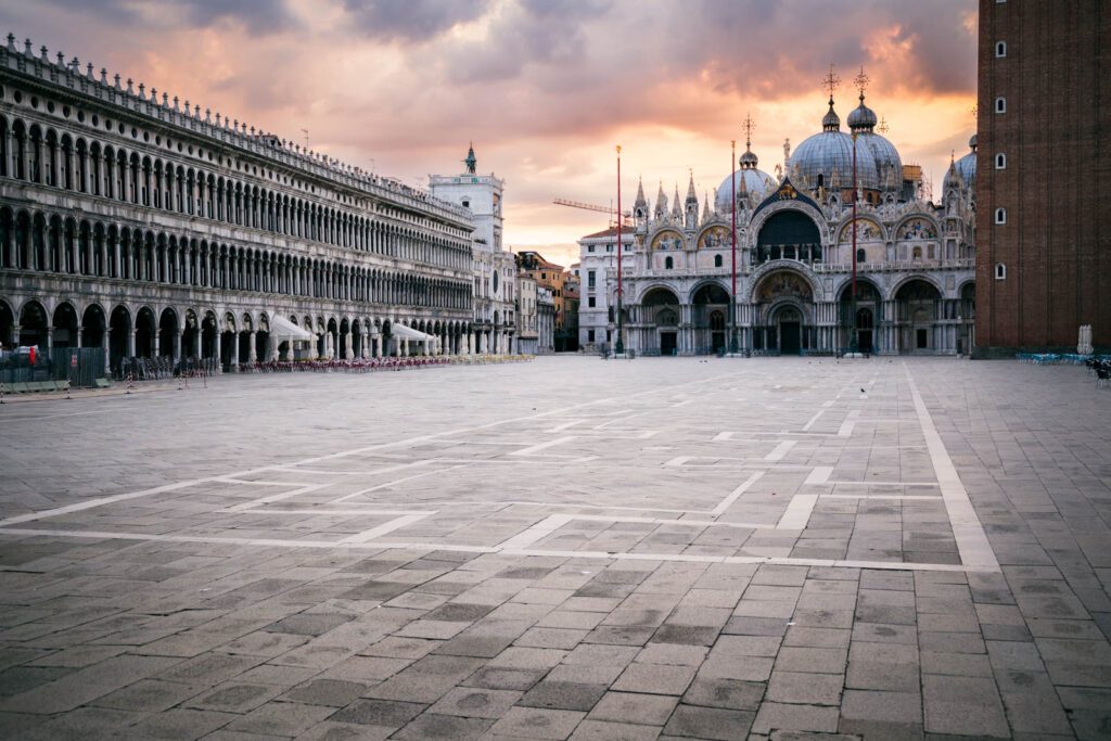 Markusplatz Venedig ohne Menschen