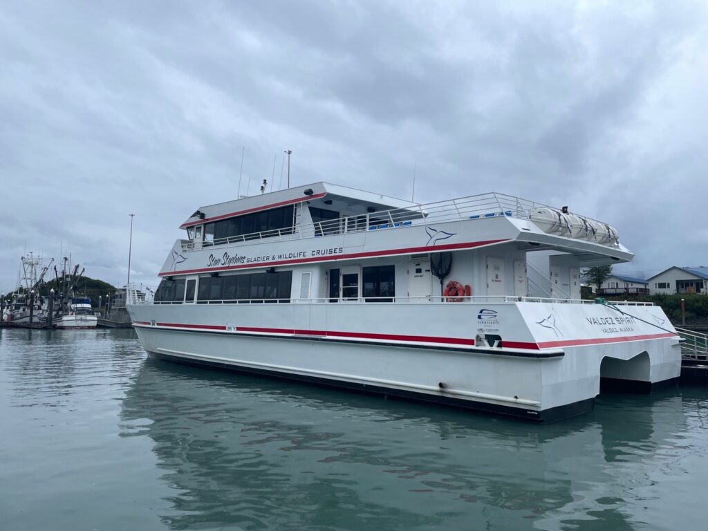 Wildlife Cruise in Alaska Schiffe